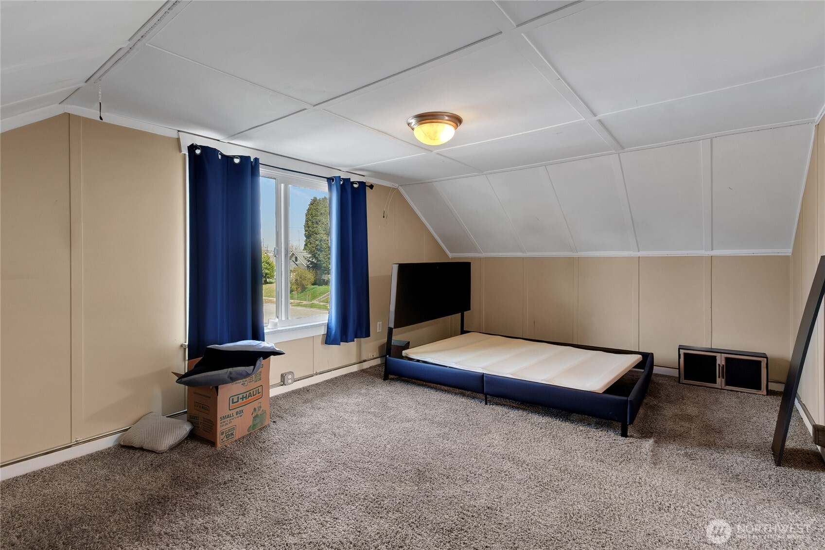 5640 S I , Tacoma, WA 98408