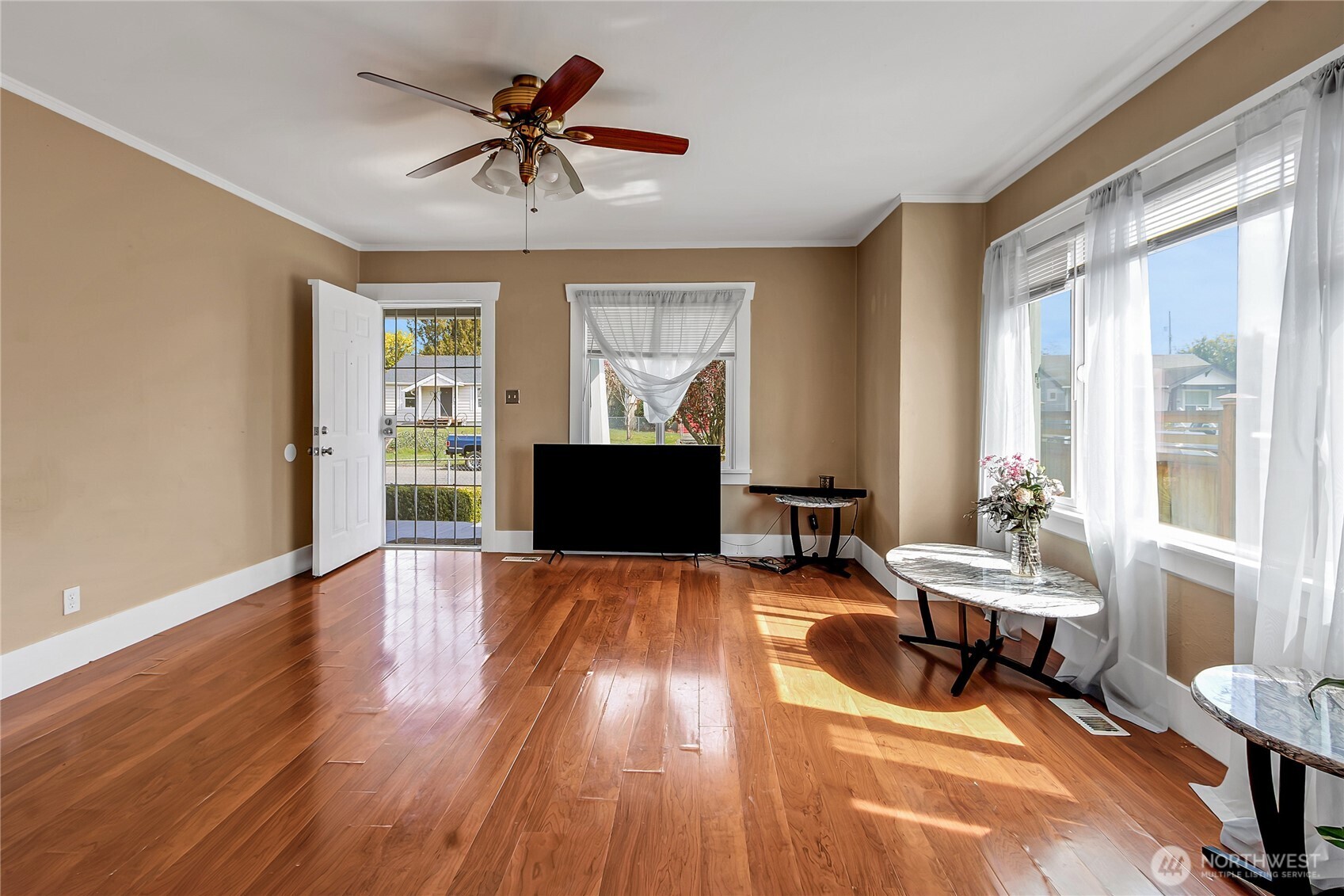 5640 S I , Tacoma, WA 98408