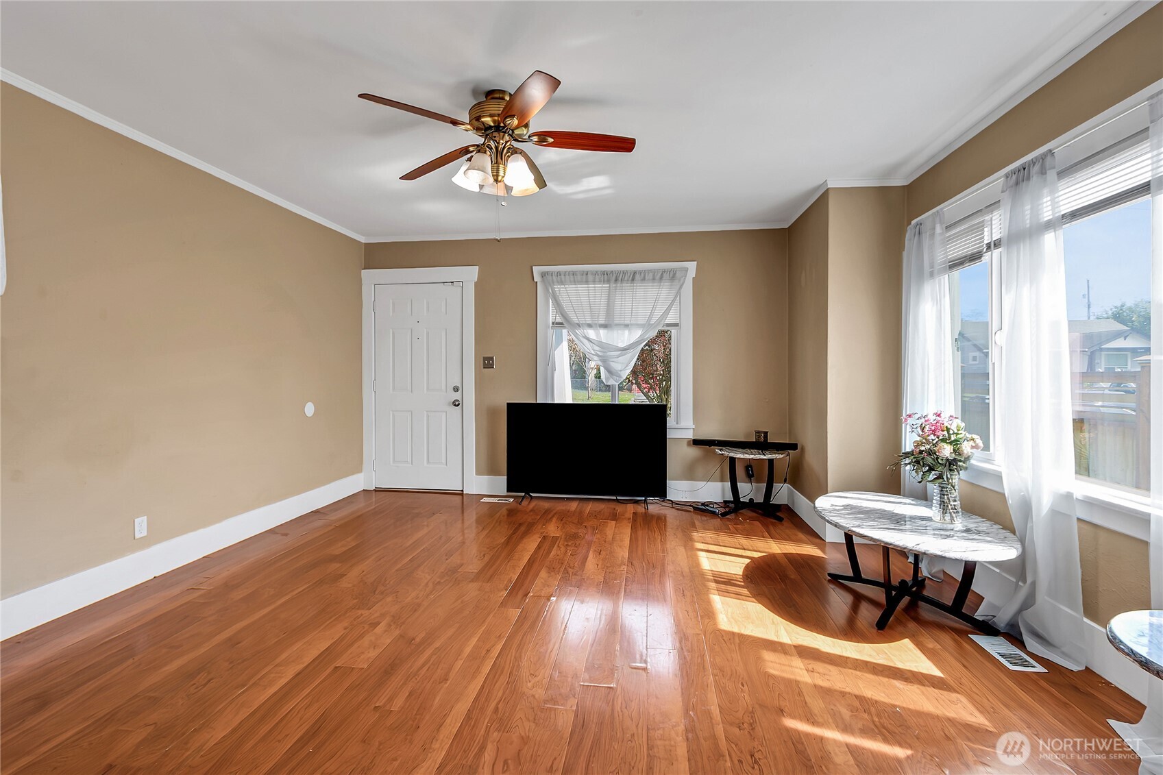 5640 S I , Tacoma, WA 98408