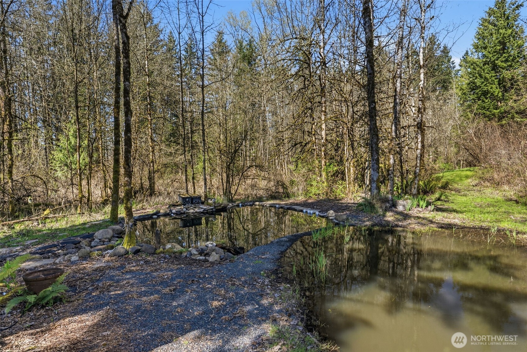 337 Jorgensen Road , Onalaska, WA 98570-9424