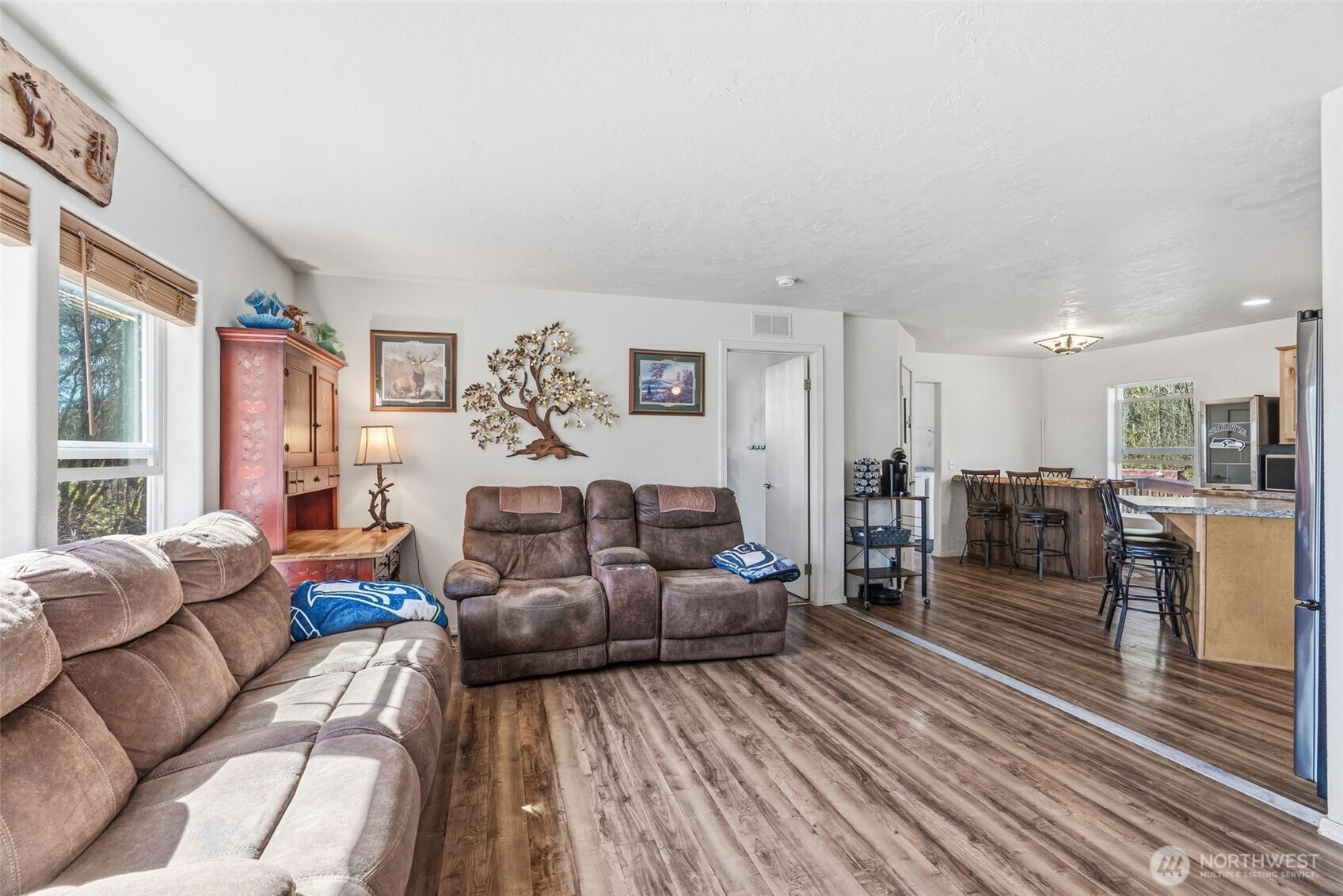 337 Jorgensen Road , Onalaska, WA 98570-9424