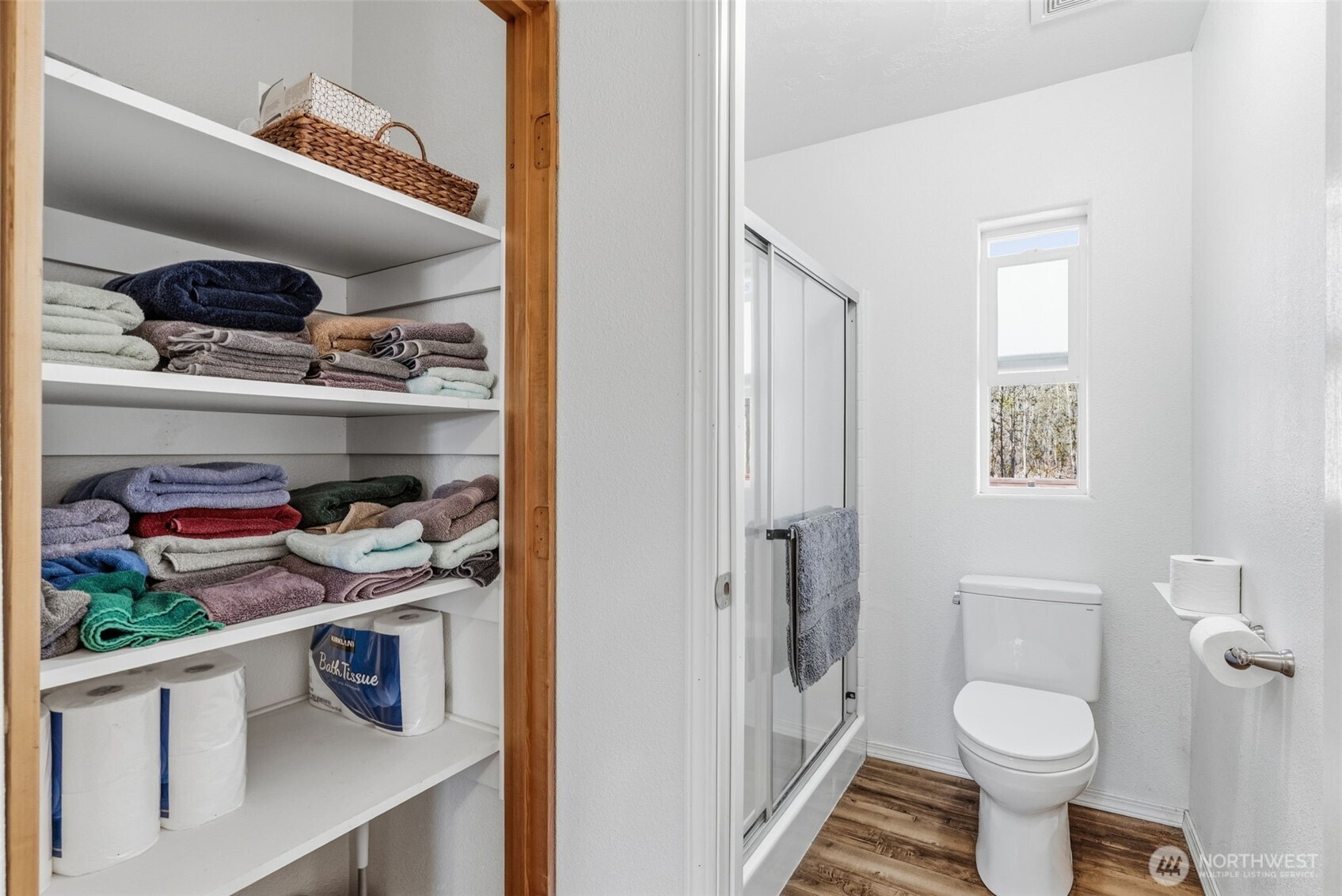 337 Jorgensen Road , Onalaska, WA 98570-9424