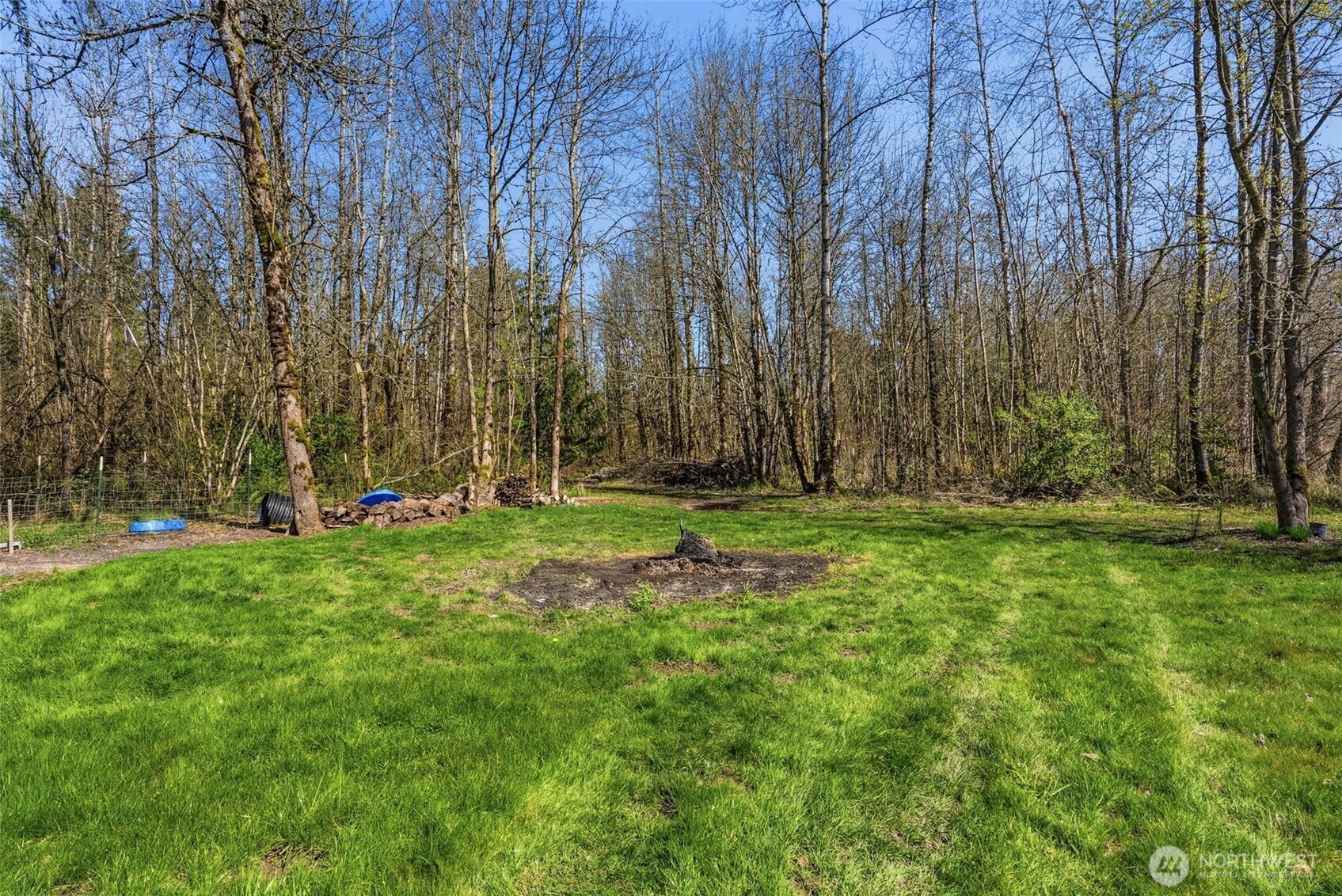 337 Jorgensen Road , Onalaska, WA 98570-9424