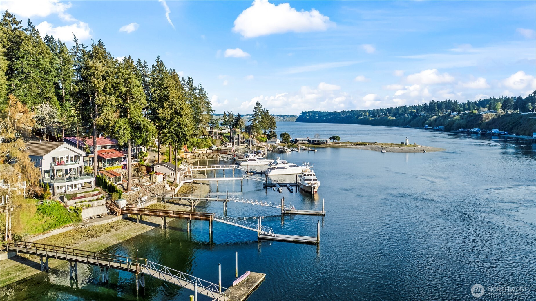7810 Goodman Drive NW, Gig Harbor, WA 98332