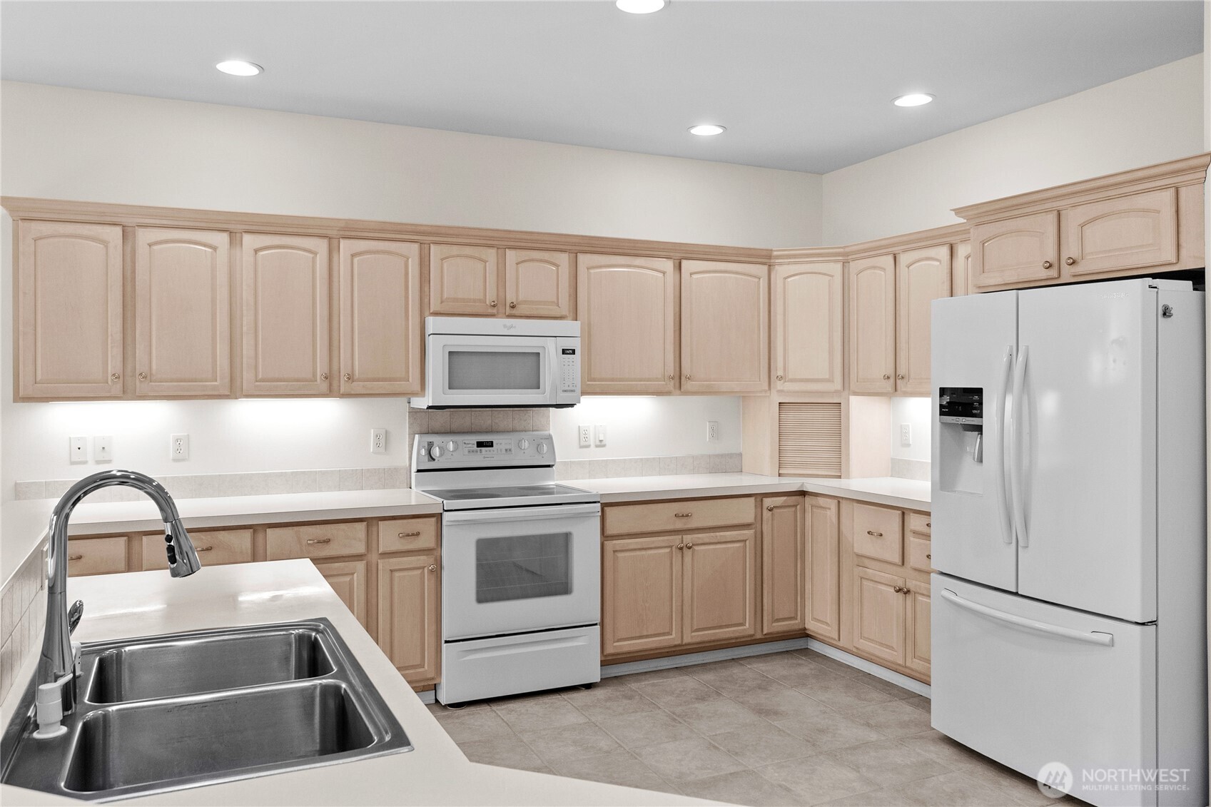 4112 Stonehaven Lane SE, Olympia, WA 98501