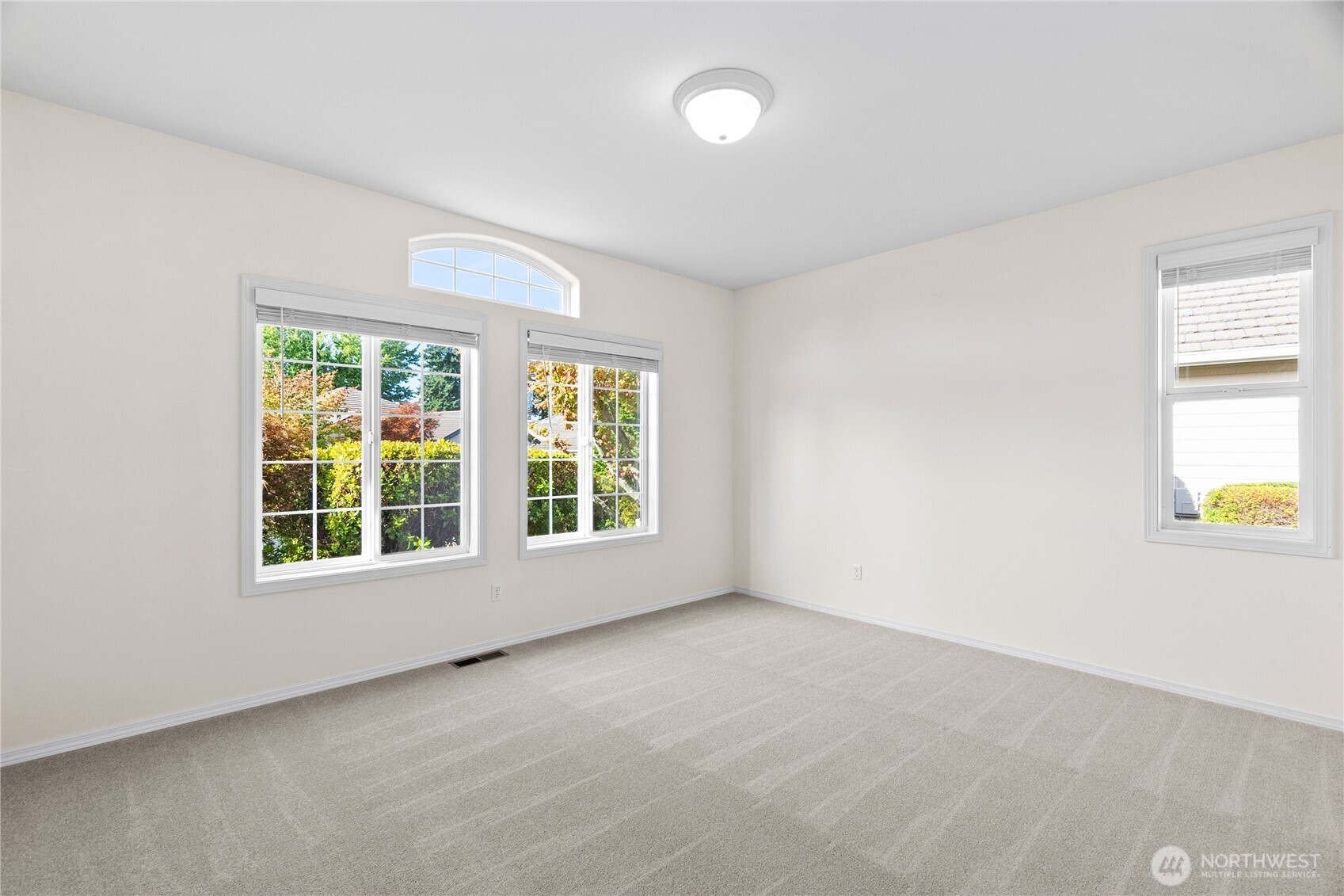 4112 Stonehaven Lane SE, Olympia, WA 98501