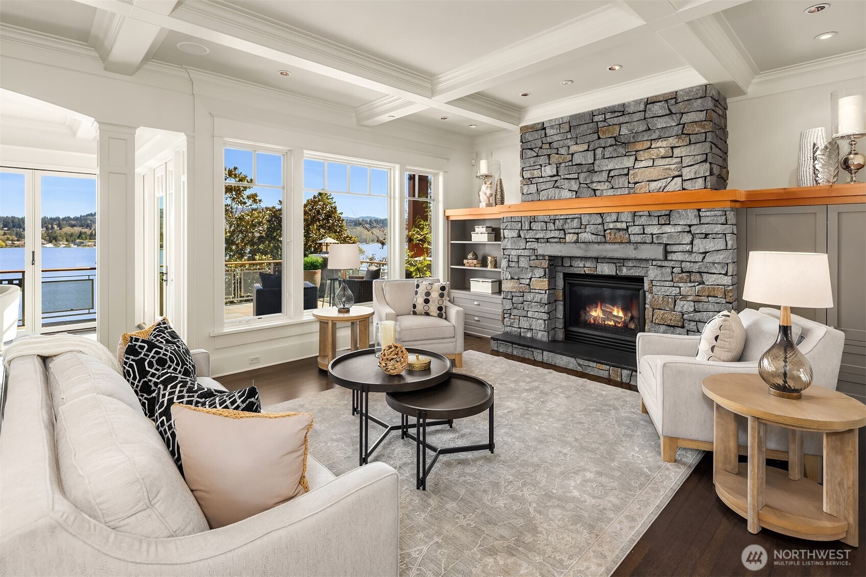 4102 100th Avenue SE, Mercer Island, WA 98040