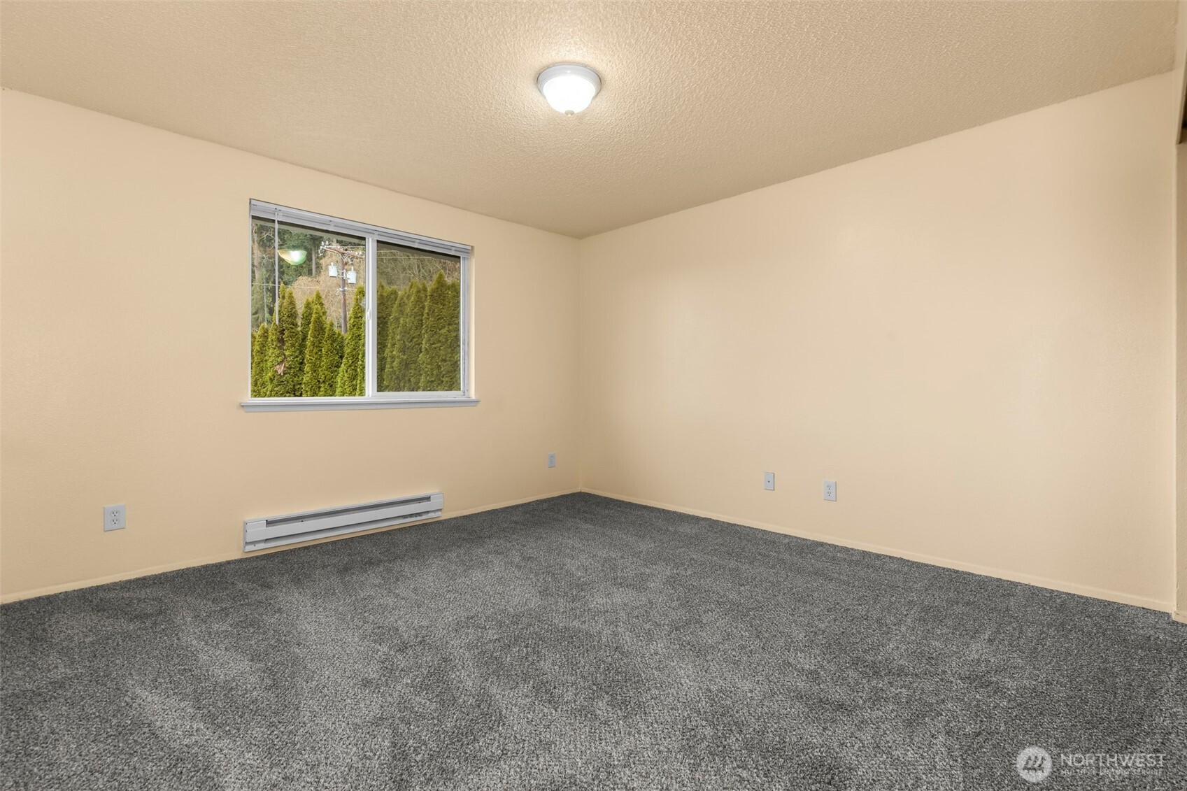 15912 Elm Street E, Sumner, WA 98390