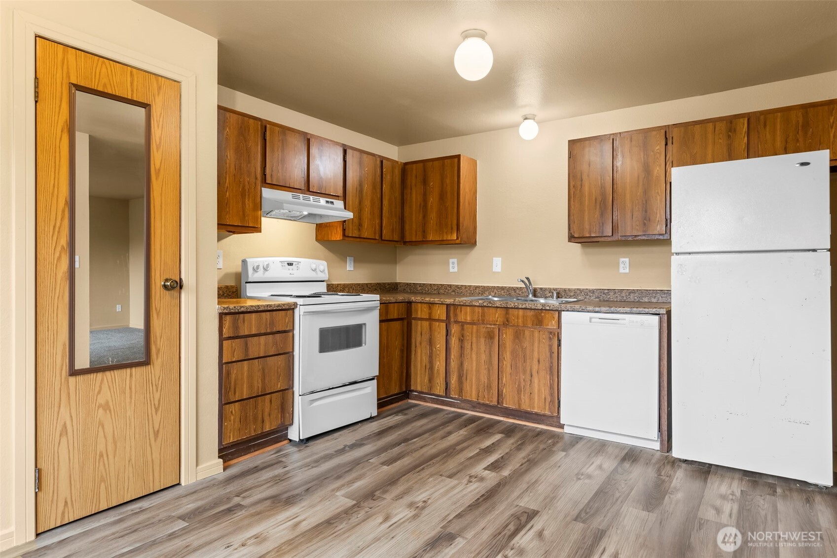 15912 Elm Street E, Sumner, WA 98390