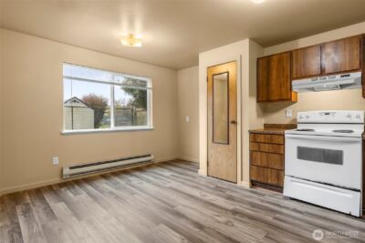 15912 Elm Street E, Sumner, WA 98390 - Photo 4