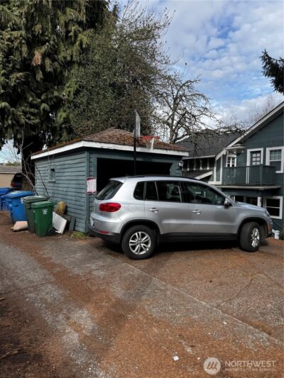 5235 19th Avenue NE, Seattle, WA 98105 - Photo 10