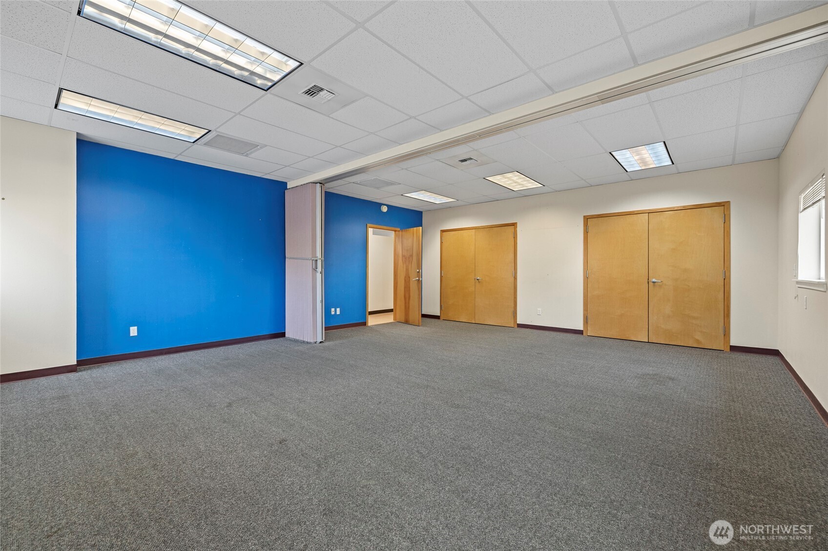 225 N Walnut Street , Burlington, WA 98233