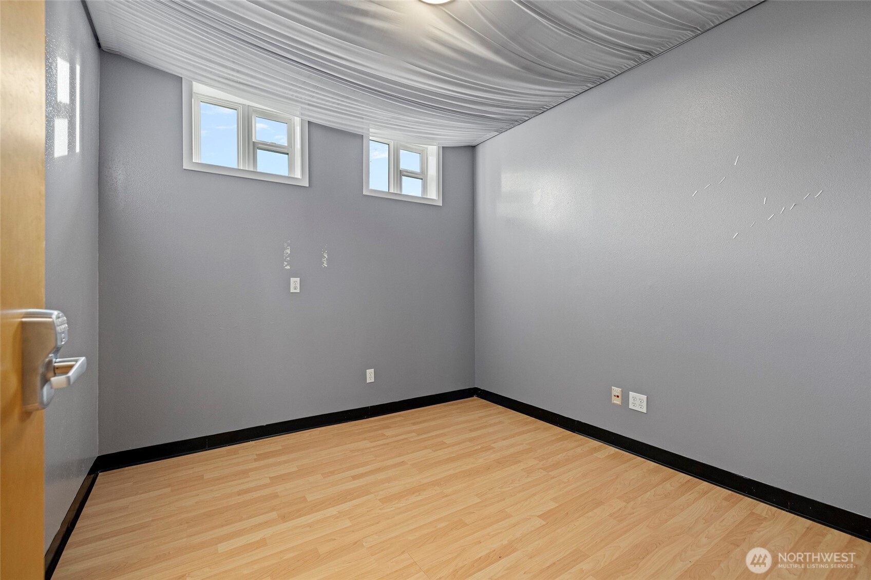 225 N Walnut Street , Burlington, WA 98233