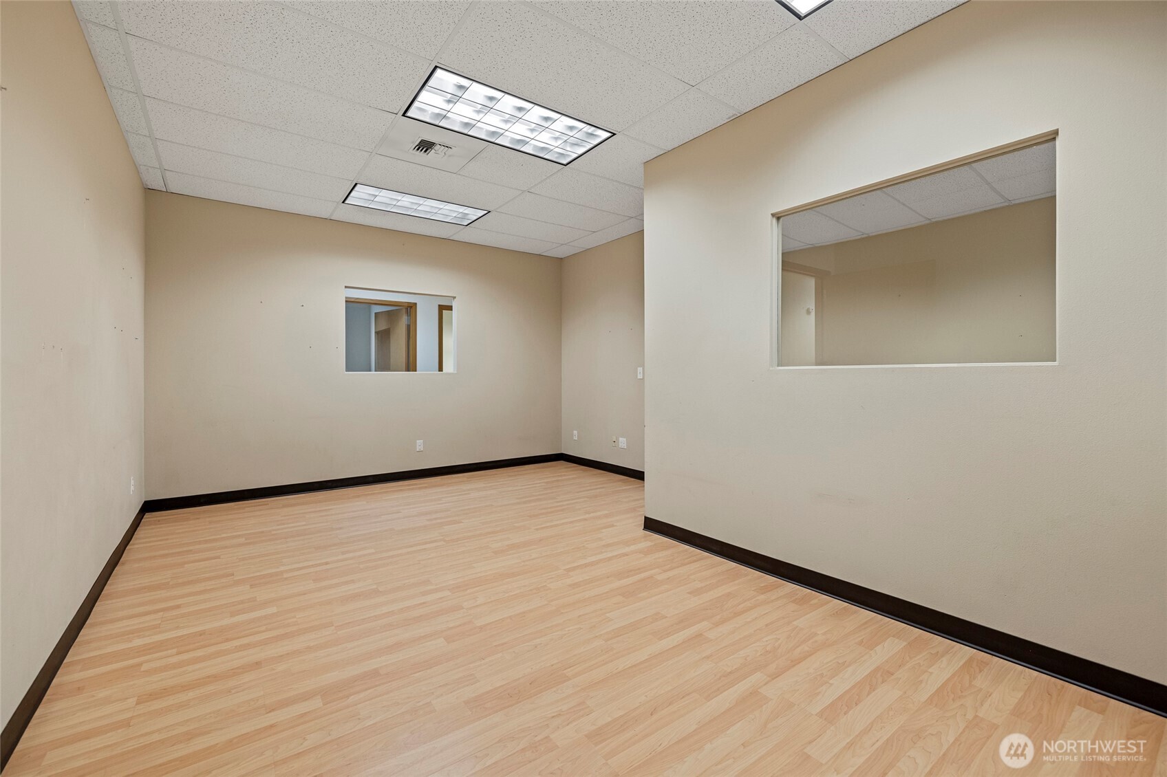 225 N Walnut Street , Burlington, WA 98233