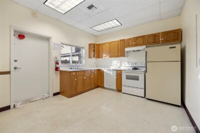 225 N Walnut Street , Burlington, WA 98233 - Photo 22