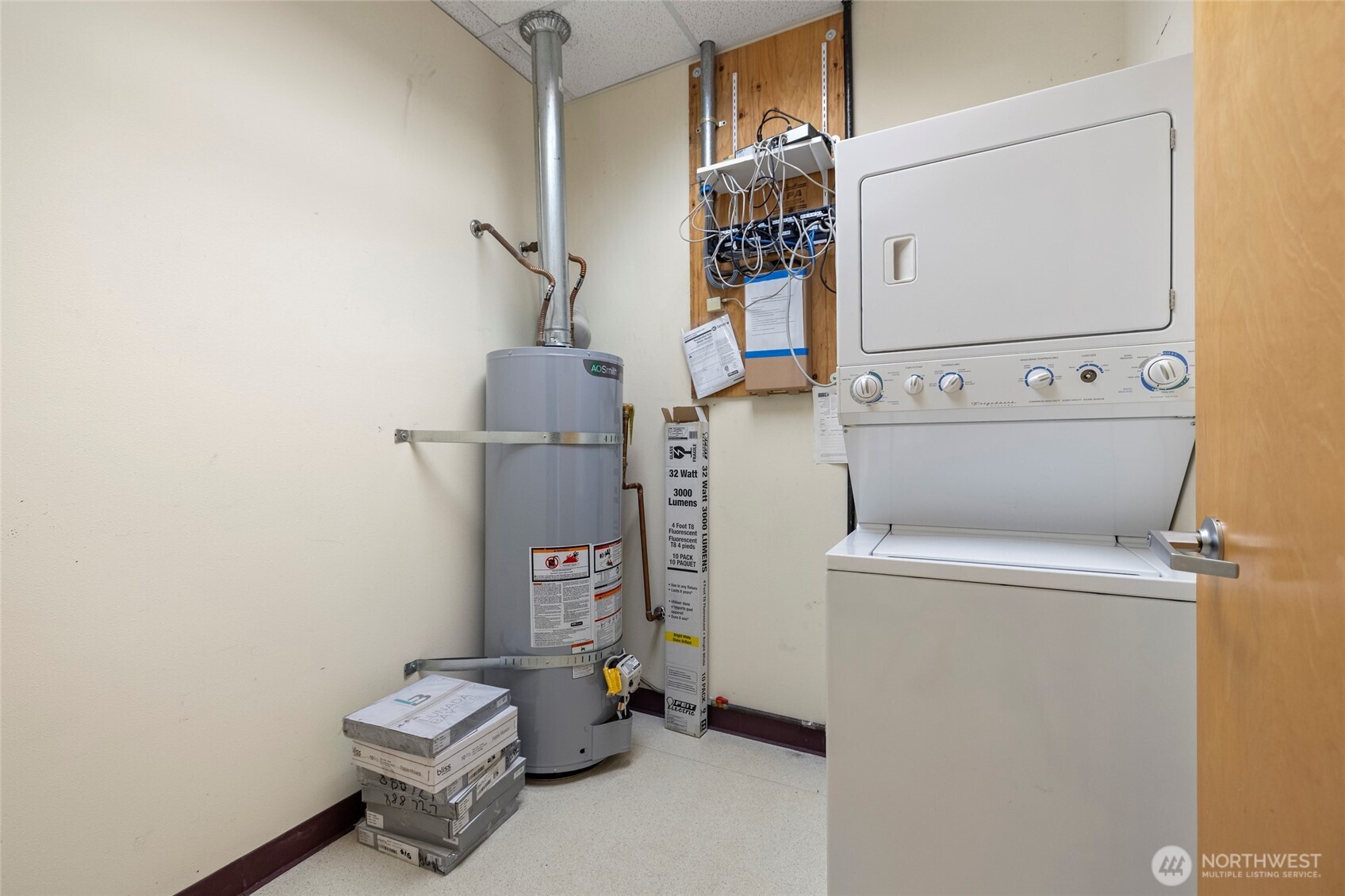 225 N Walnut Street , Burlington, WA 98233