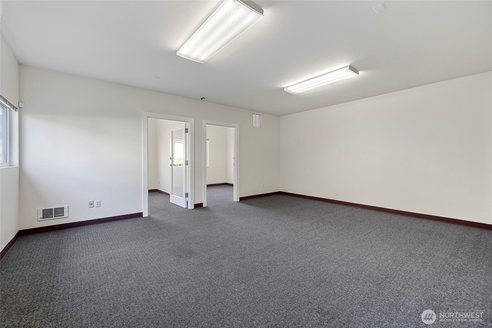 225 N Walnut Street , Burlington, WA 98233