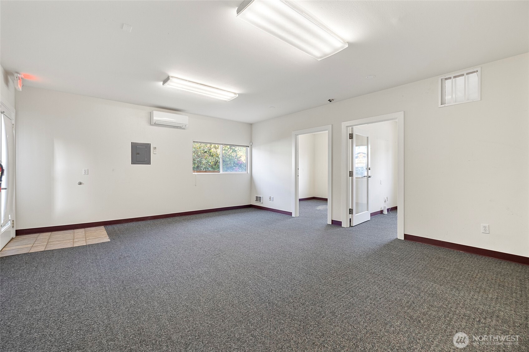 225 N Walnut Street , Burlington, WA 98233