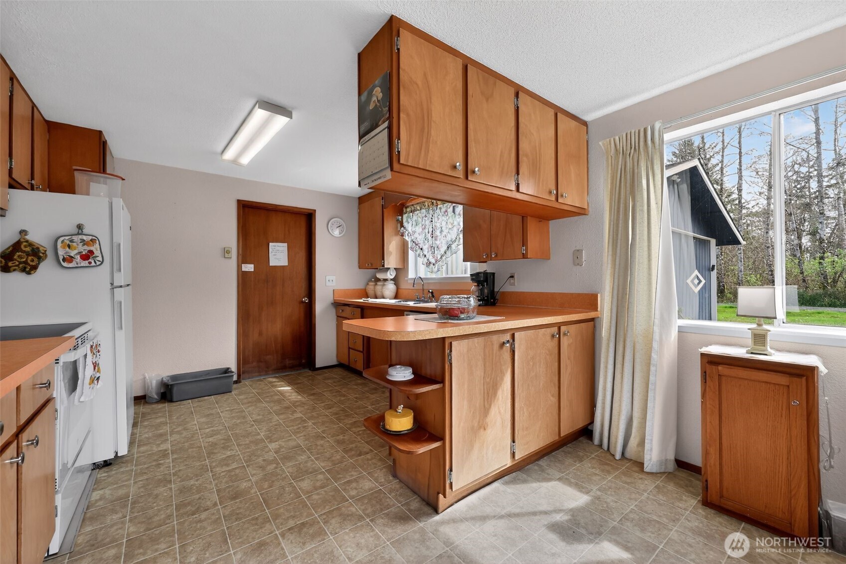 3506 SR 105 , Grayland, WA 98547