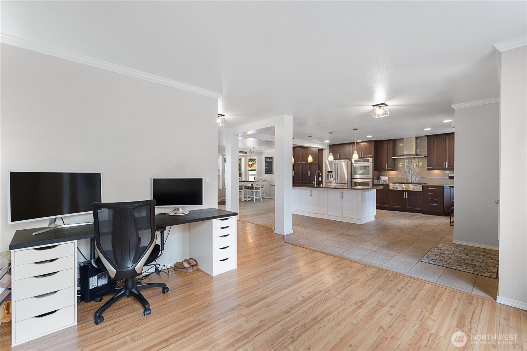 17018 45th Street E, Lake Tapps, WA 98391