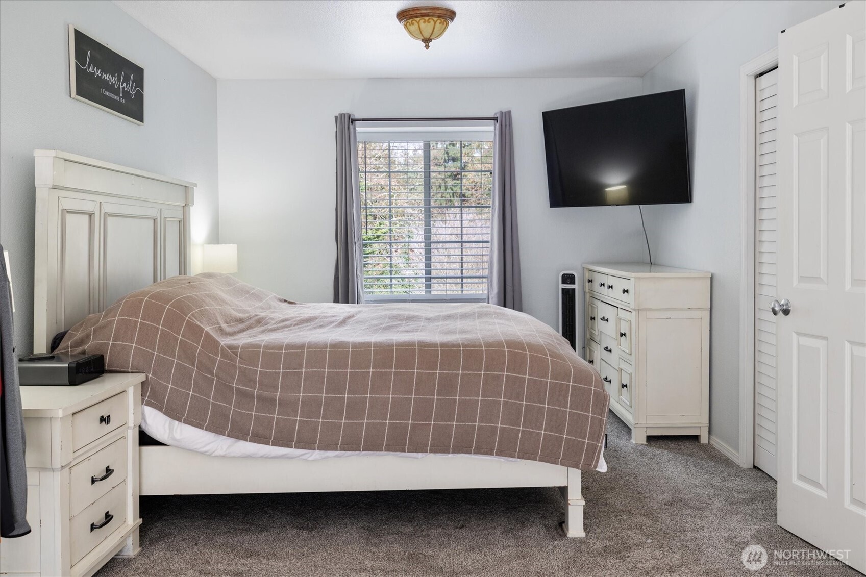 17018 45th Street E, Lake Tapps, WA 98391