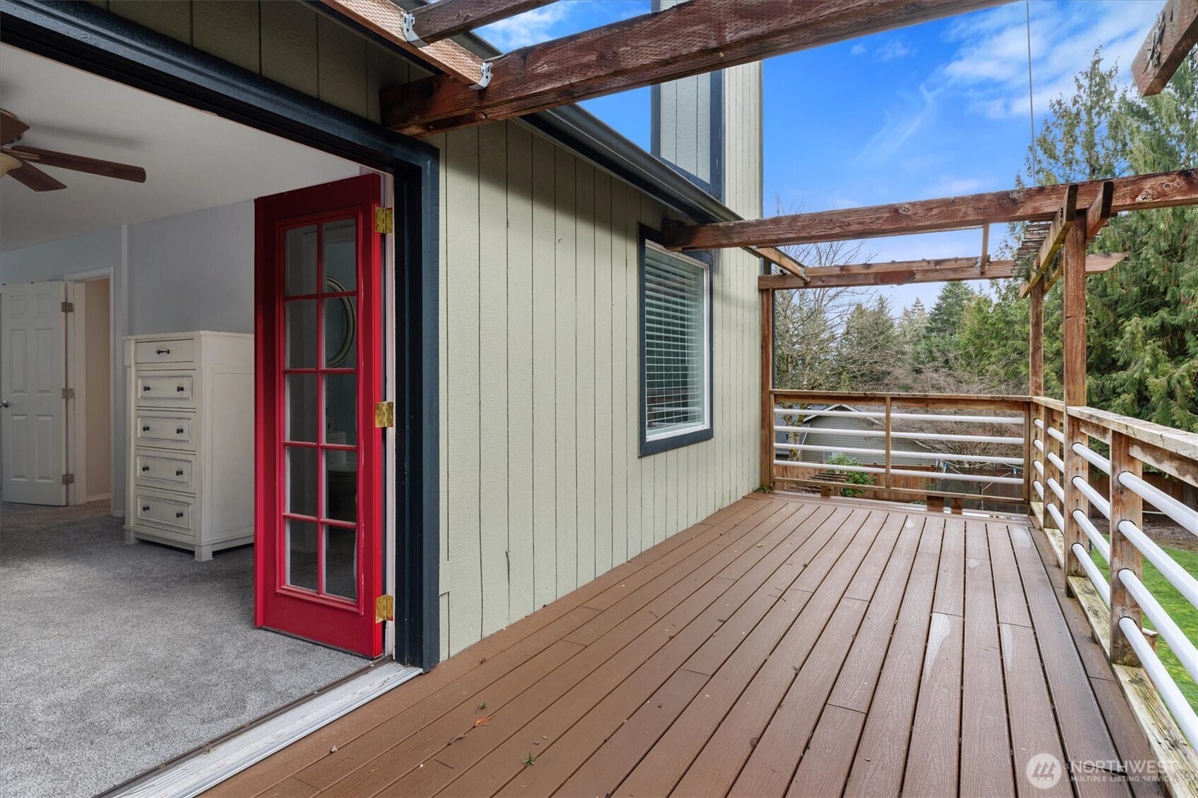 17018 45th Street E, Lake Tapps, WA 98391