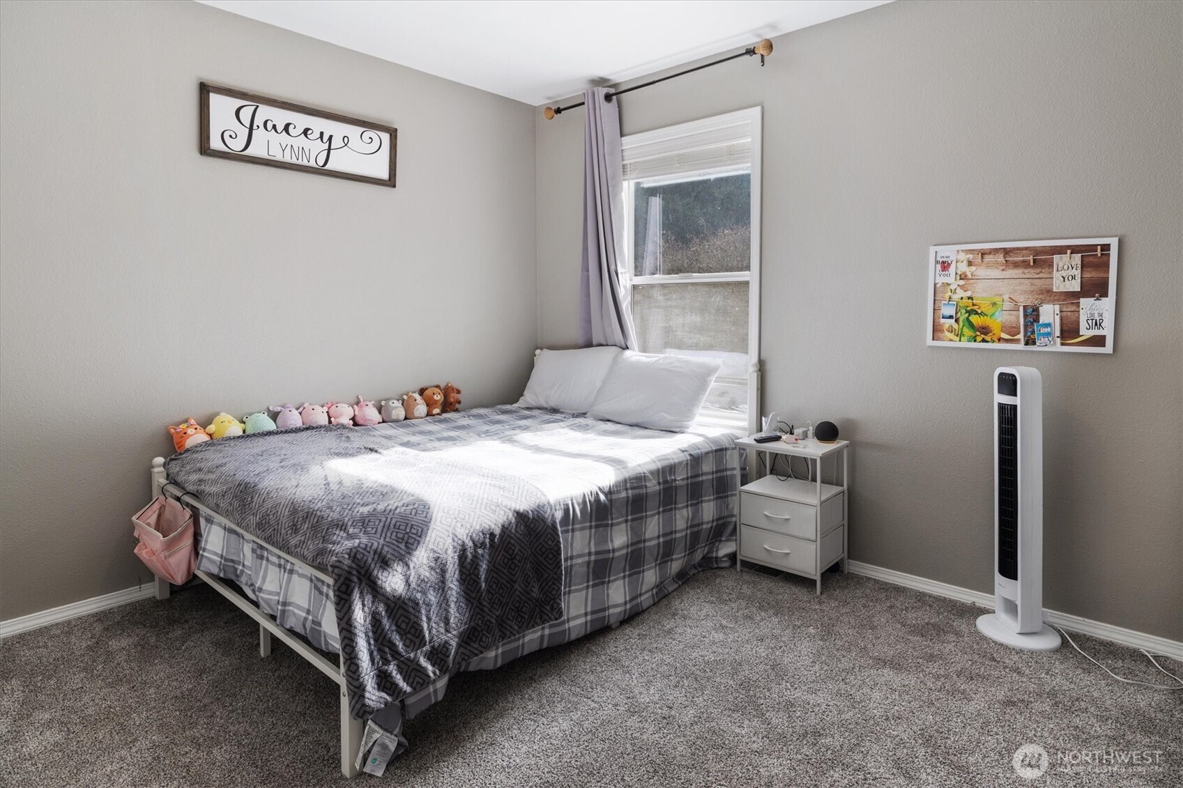 17018 45th Street E, Lake Tapps, WA 98391