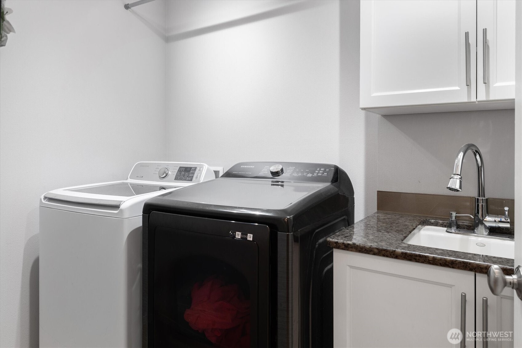 17018 45th Street E, Lake Tapps, WA 98391