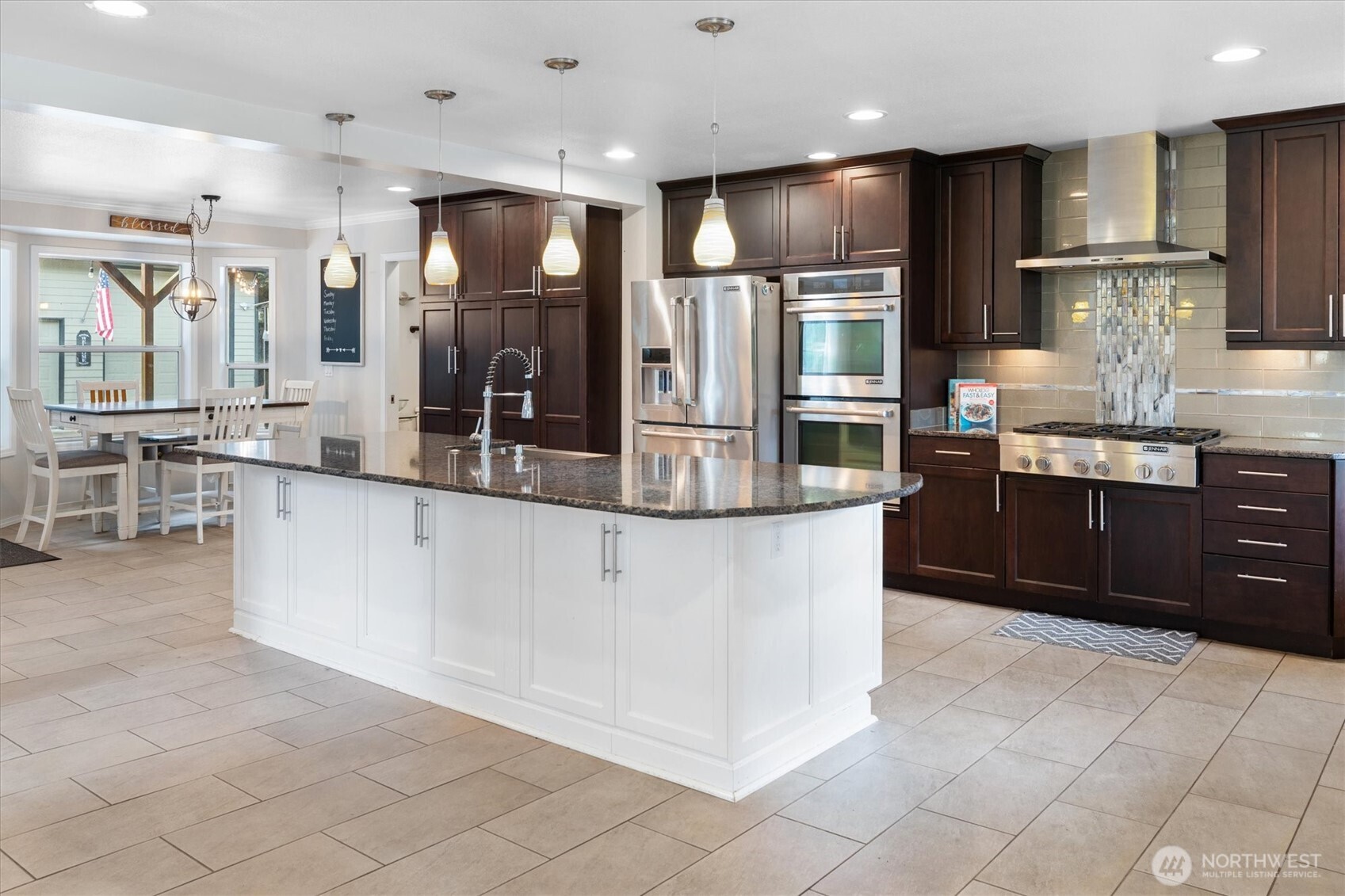 17018 45th Street E, Lake Tapps, WA 98391