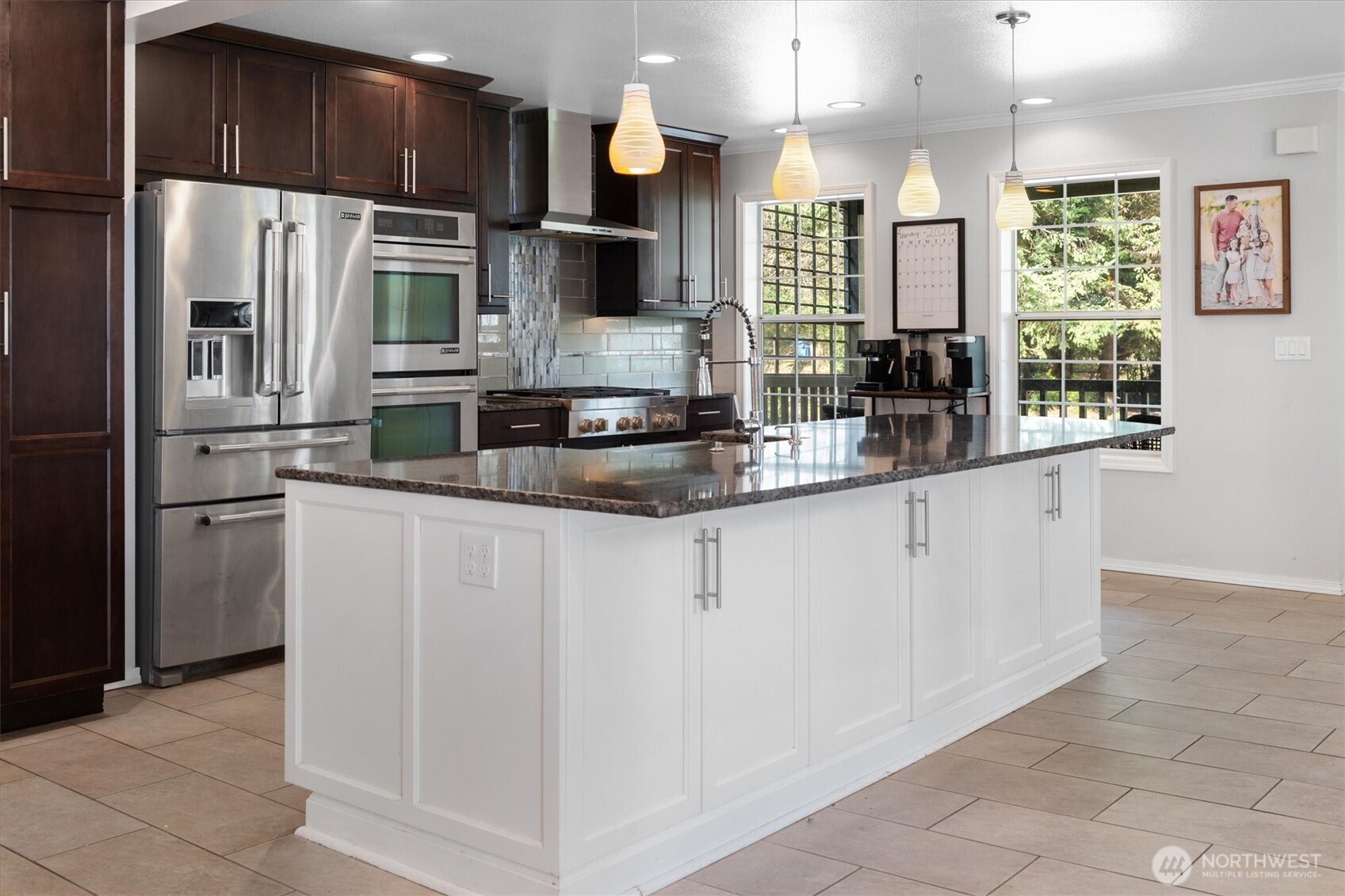 17018 45th Street E, Lake Tapps, WA 98391