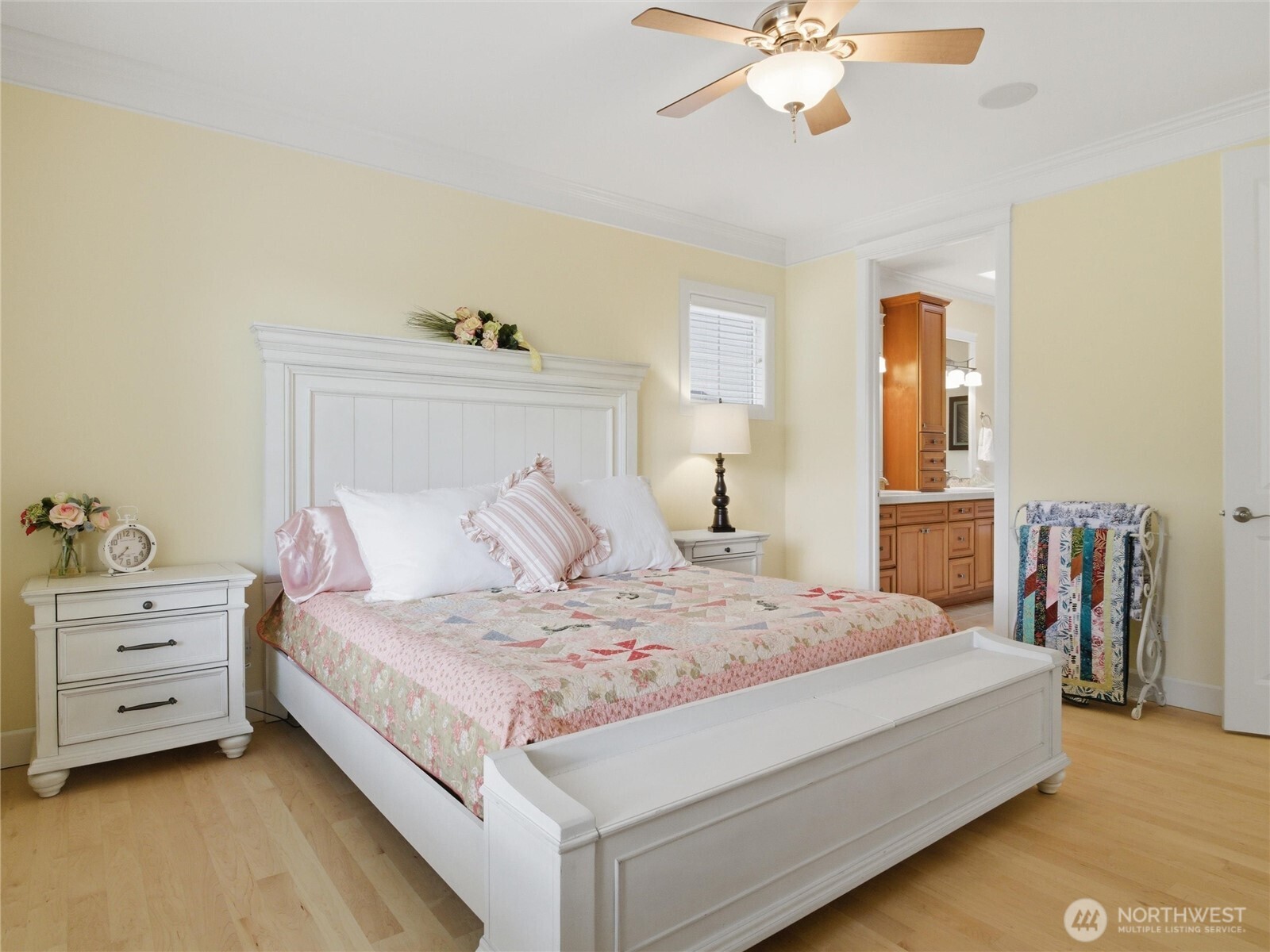 4527 Prestwick Lane SE, Olympia, WA 98513