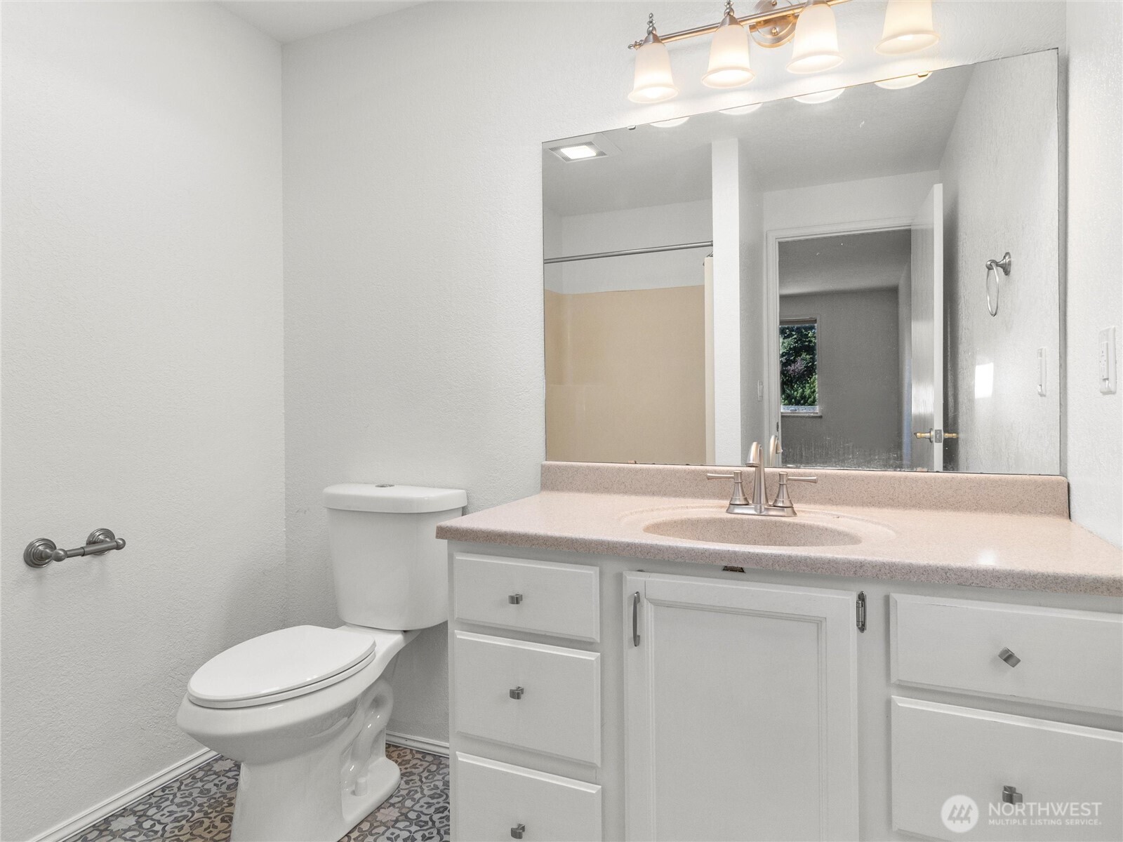 1822 Jonquil Lane NW, Olympia, WA 98502