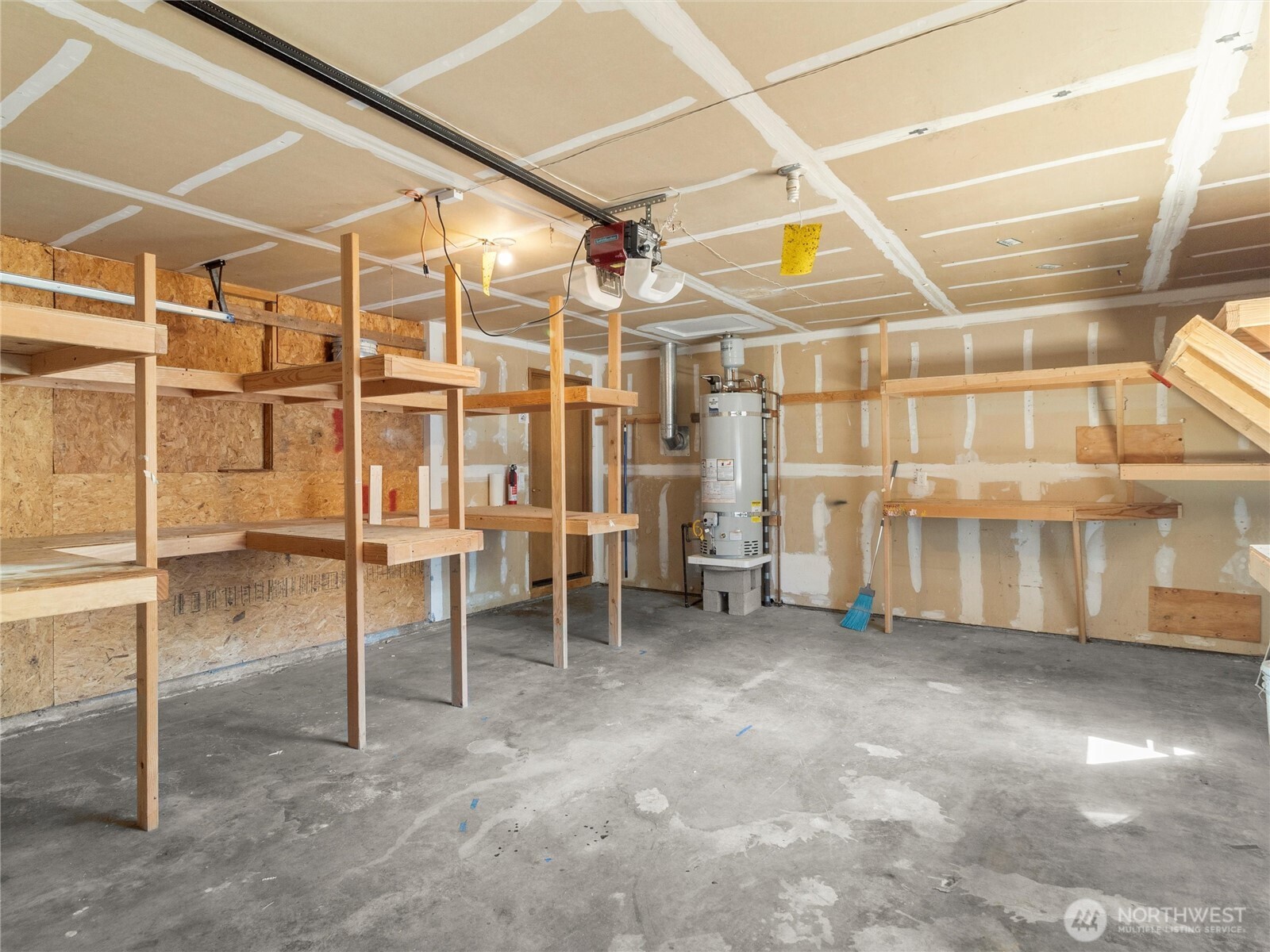 1822 Jonquil Lane NW, Olympia, WA 98502