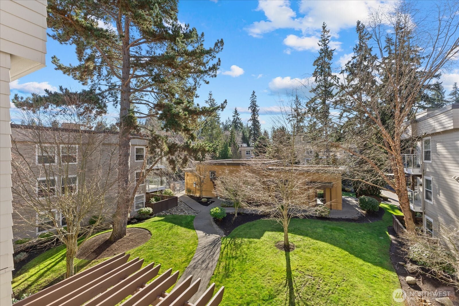 23015 Edmonds Way #A307, Edmonds, WA 98020