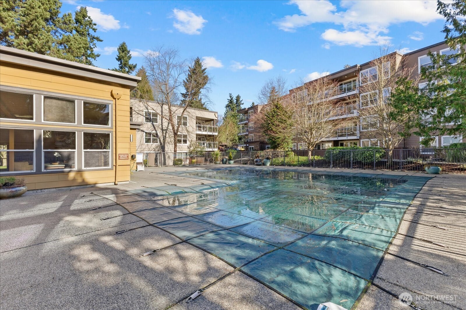 23015 Edmonds Way #A307, Edmonds, WA 98020