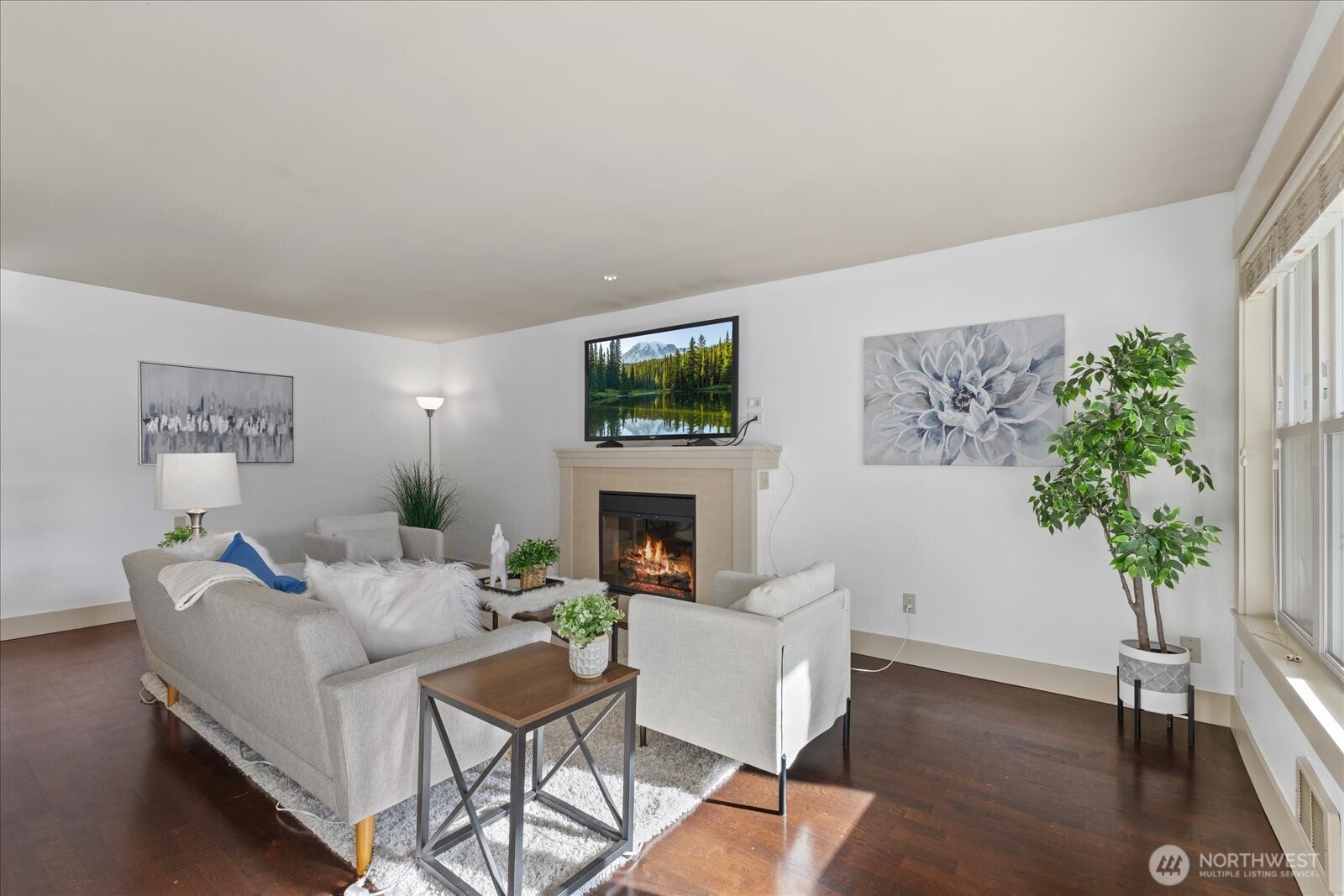 23015 Edmonds Way #A307, Edmonds, WA 98020