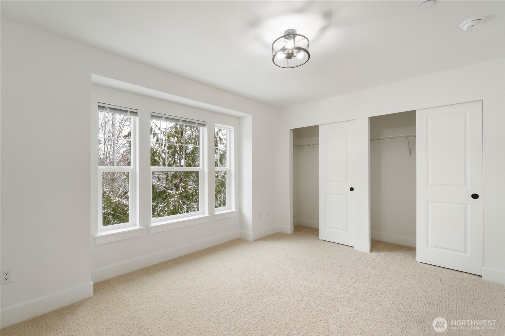 117 Orchard Avenue S #A, Eatonville, WA 98328