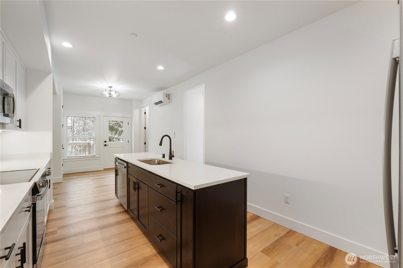 117 Orchard Avenue S #A, Eatonville, WA 98328