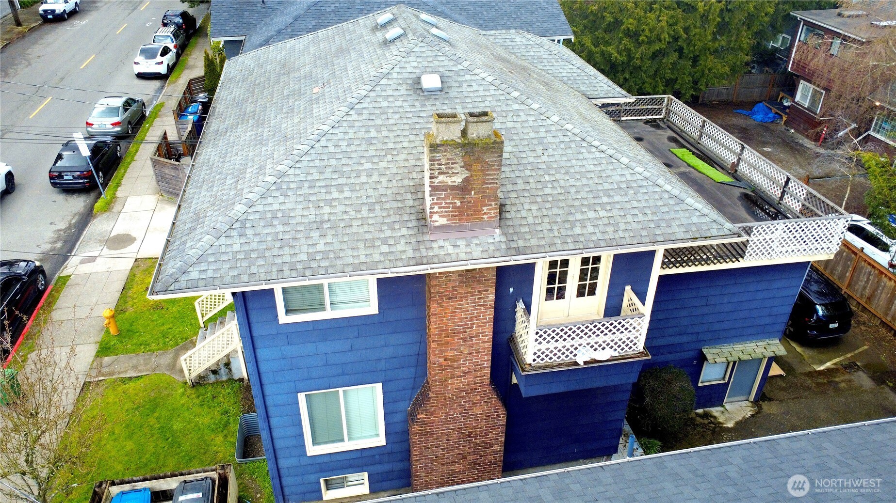 5026 20th Avenue NE, Seattle, WA 98105