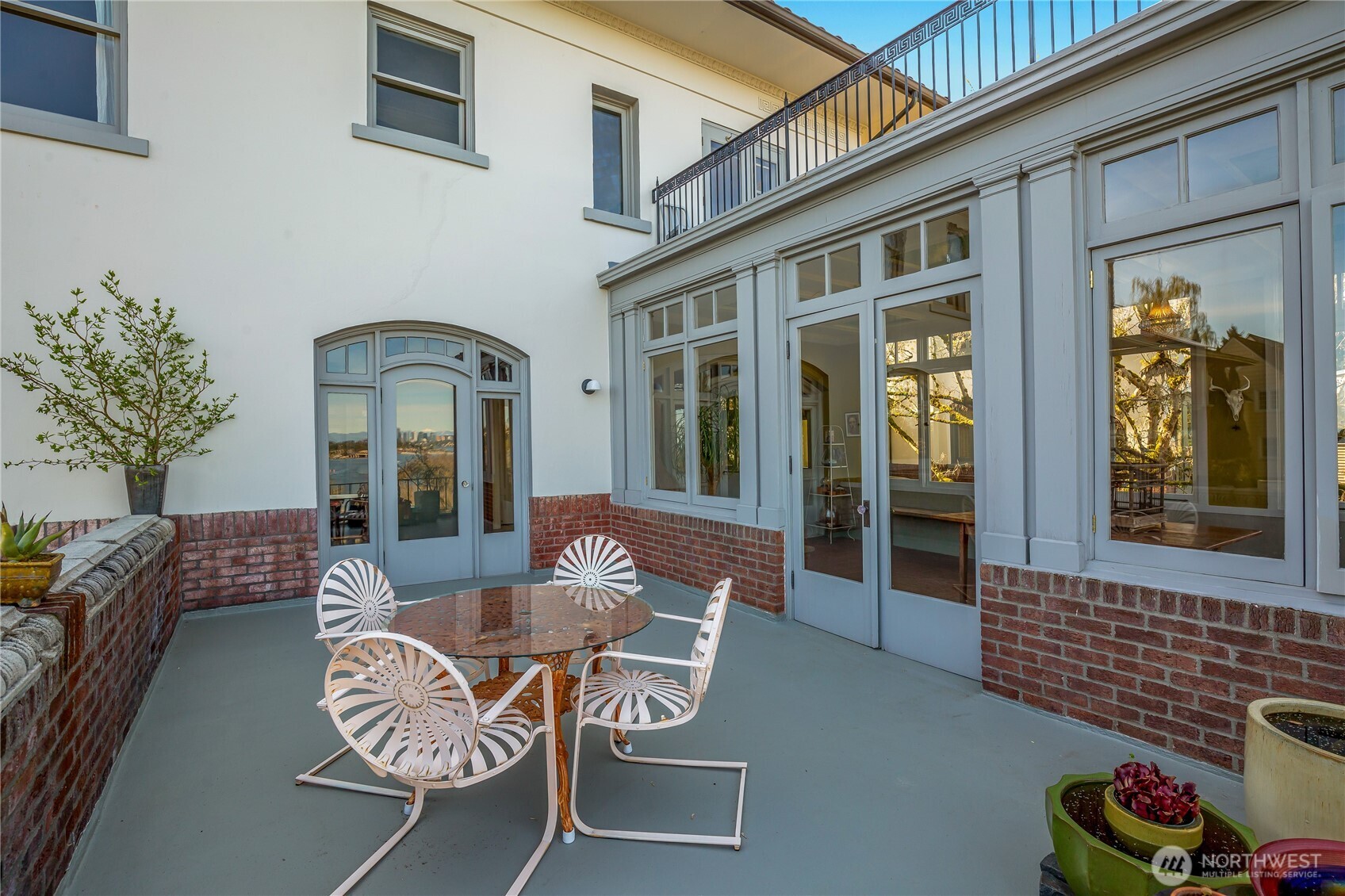 2844 Cascadia Avenue S, Seattle, WA 98144