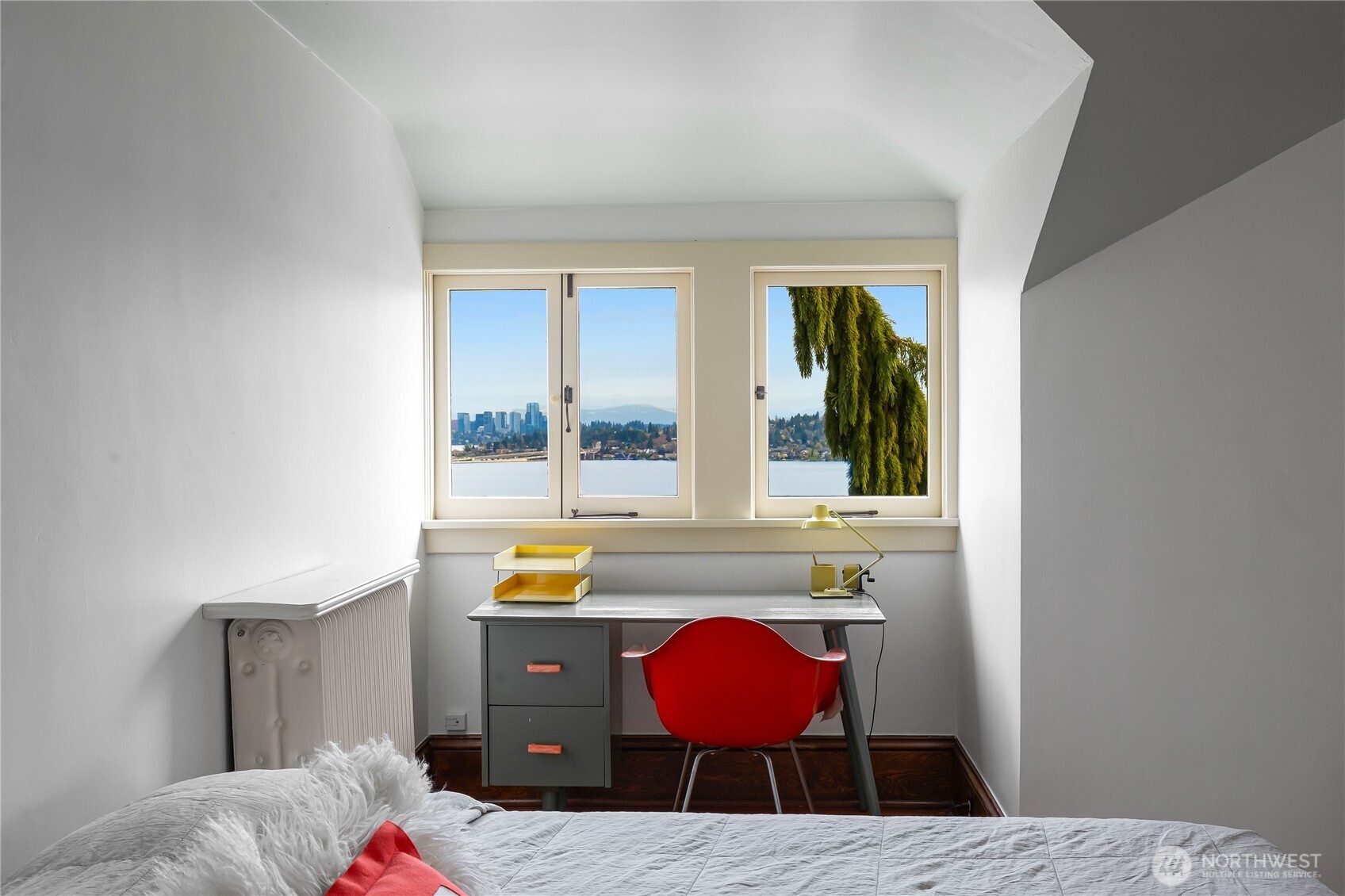 2844 Cascadia Avenue S, Seattle, WA 98144