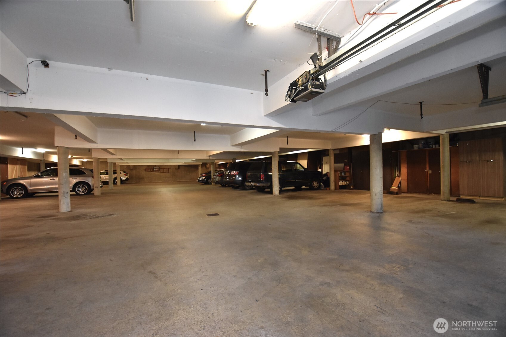 2200 Alki Avenue SW #103, Seattle, WA 98116