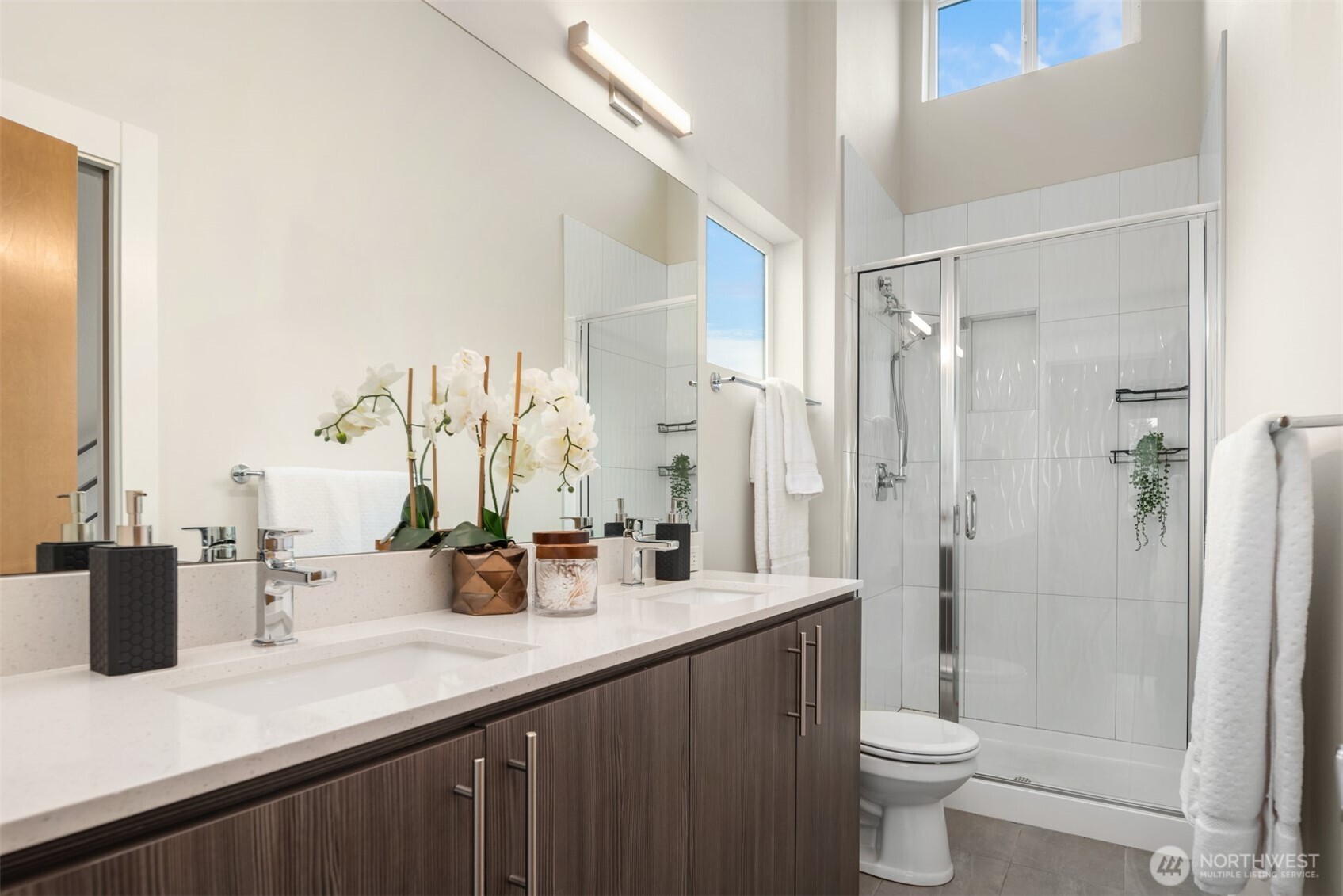 6251 8th Avenue NW, Seattle, WA 98107