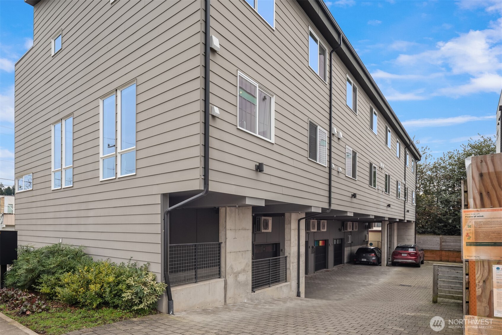 6251 8th Avenue NW, Seattle, WA 98107