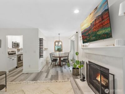 455 Newport Way NW #302, Issaquah, WA 98027 - Photo 7