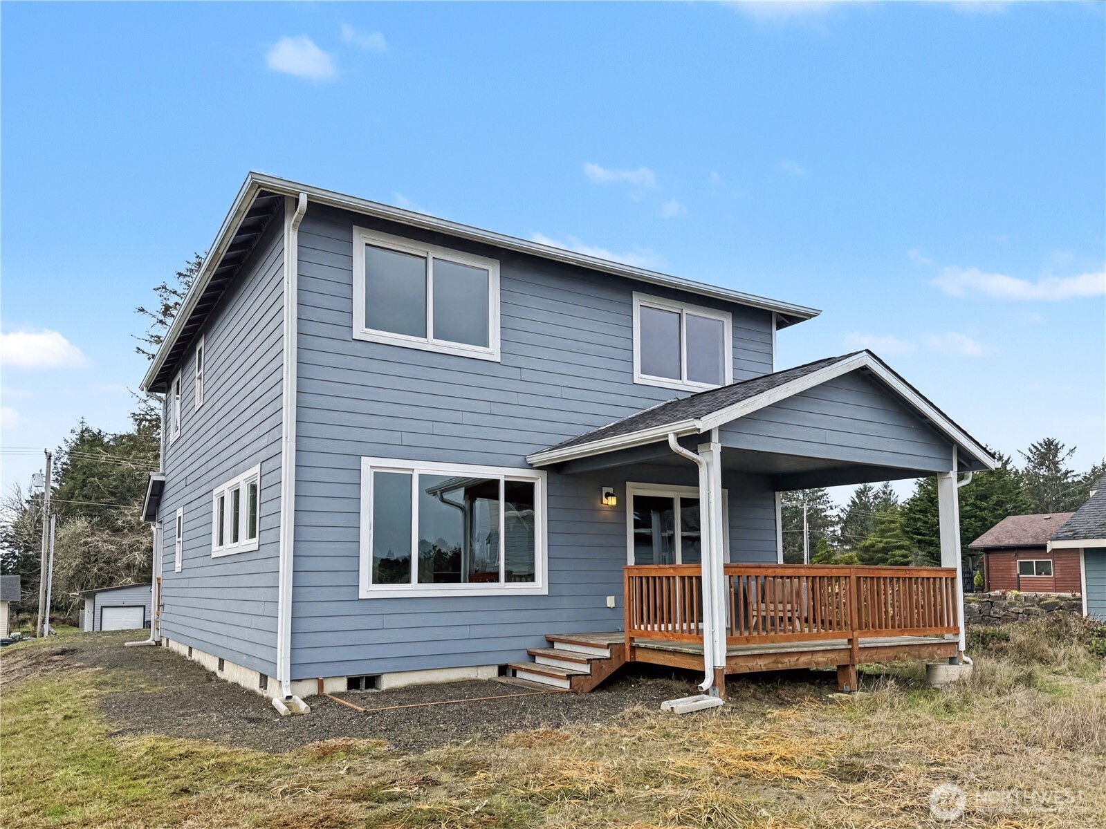 582 Mount Olympus Avenue SE, Ocean Shores, WA 98569