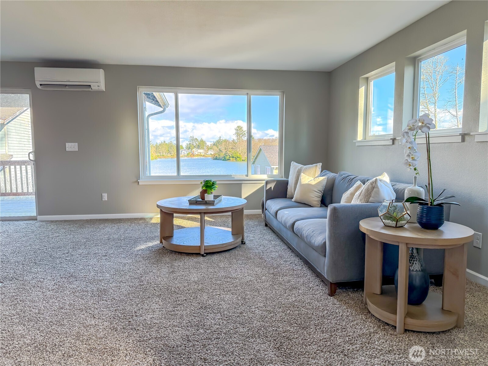 582 Mount Olympus Avenue SE, Ocean Shores, WA 98569