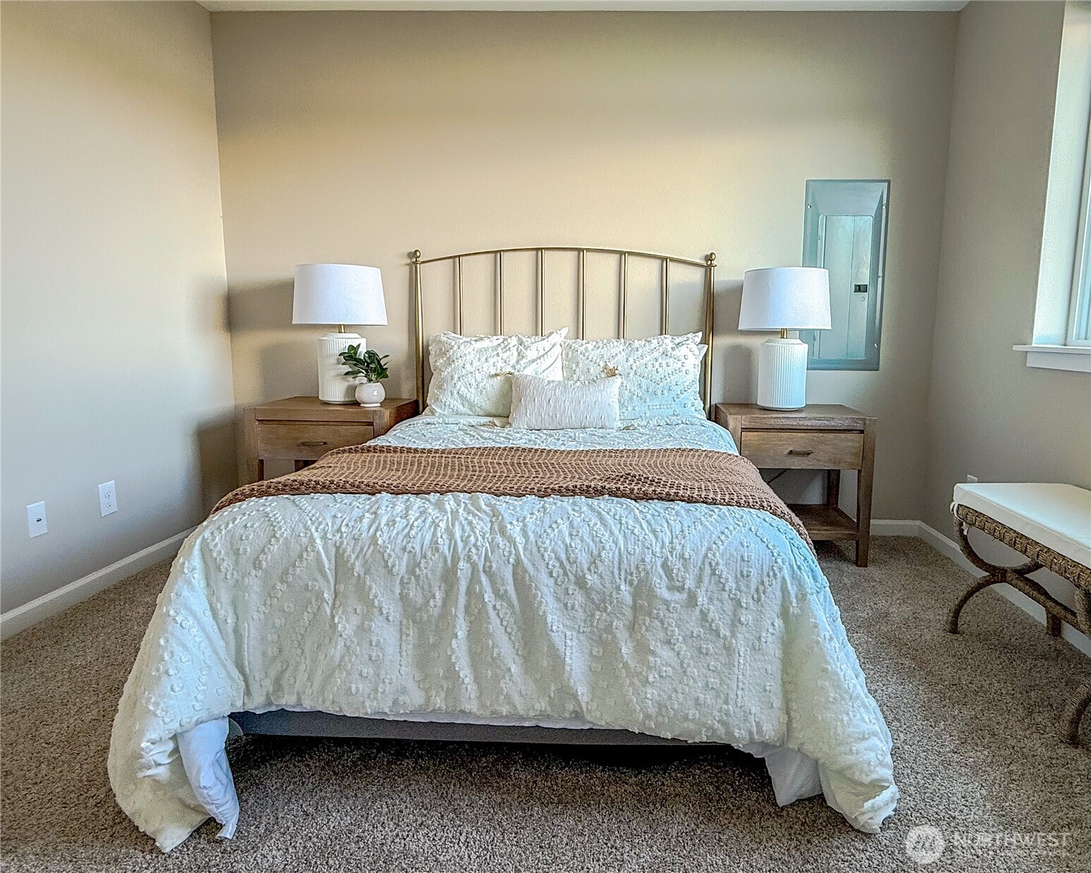 584 Mount Olympus Avenue SE, Ocean Shores, WA 98569