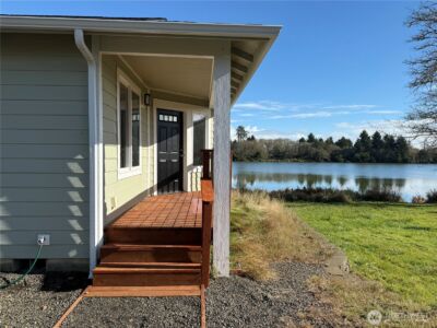 584 Mount Olympus Avenue SE, Ocean Shores, WA 98569 - Photo 3