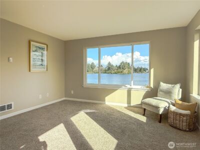 584 Mount Olympus Avenue SE, Ocean Shores, WA 98569 - Photo 5